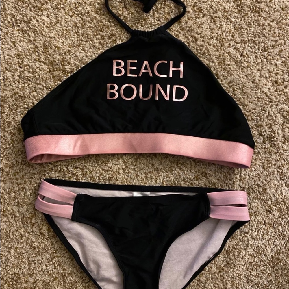 Beach bound bikini